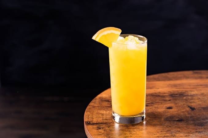 SCREWDRIVER COCKTAIL